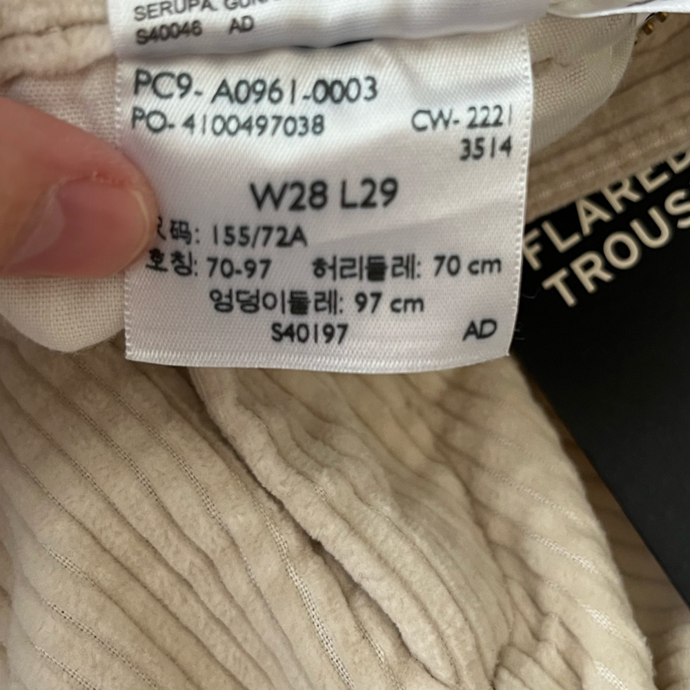 NWT Levi’s math club flared corduroy trousers pants 28 - Picture 11 of 12